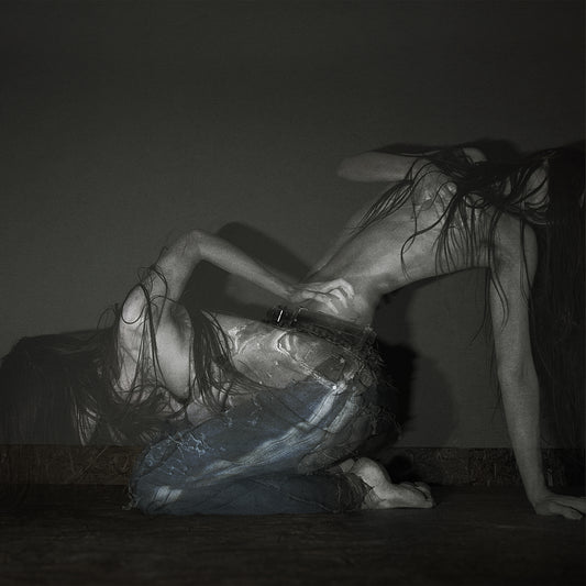 SOFIA ISELLA - Something is a shell [PRE-ORDER]